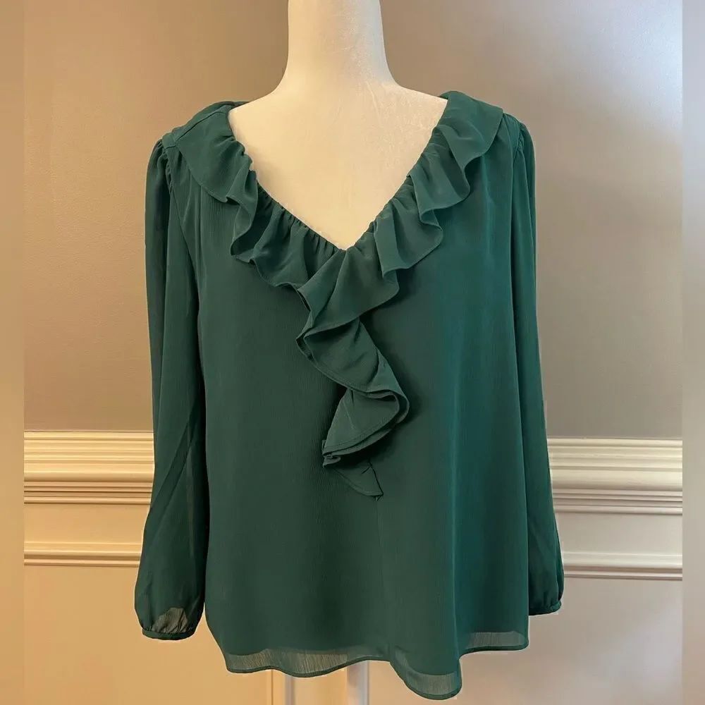 J.Crew Green ruffle V-neck top Size Large
